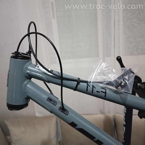 Kit cadre ZUMBI F-11 27.5" - 10