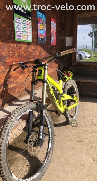 VTT DH descente  YT Tues  - 4