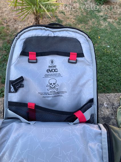 Sac VTT EVOC E-RIDE 30  - 4
