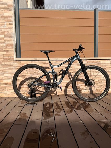 **À vendre – VTT Giant Stance 29 2 – Taille M – 2022