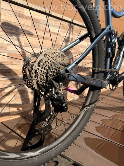 **À vendre – VTT Giant Stance 29 2 – Taille M – 2022 - 6