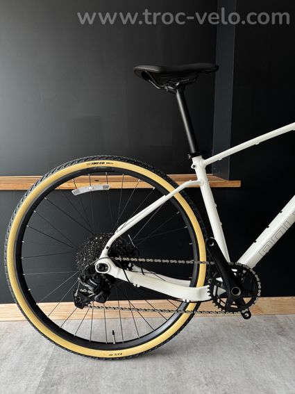 Totalement neuf disponible en S, M, L, XL - vélo Gravel Polygon Tambora G4 - 6