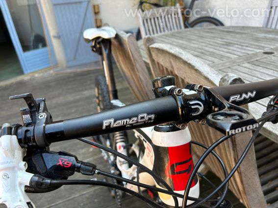 VTT GIR’S carbone - 6