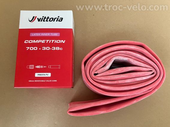 Lot de 2 chambres à air Vittoria 700x30/38c Neuf - 2