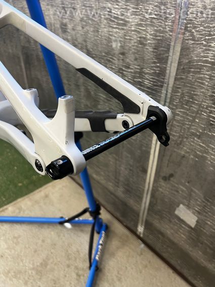 Canyon Strive cadre - 4