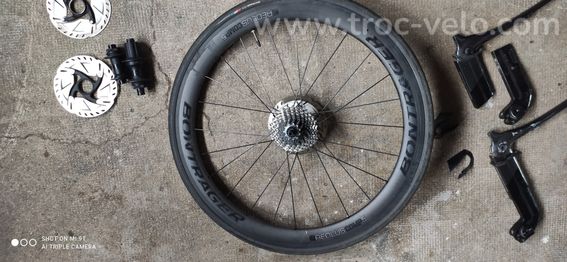 Roue arrière Bontrager Aeolus comp 5 alu carénage carbone