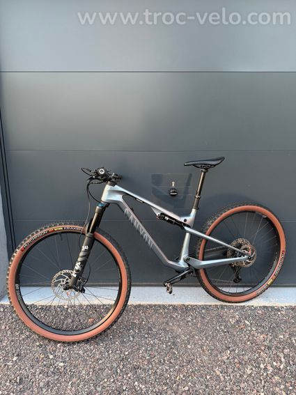 CANYON LUX TRAIL CF 6 2025 - 2