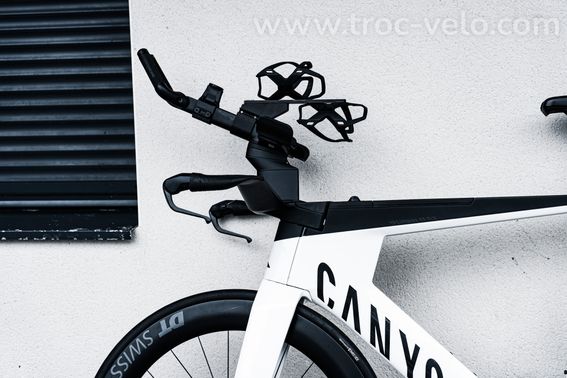 Canyon Speedmax CF SLX 7 Di2 – Taille L – Très bon état - 3