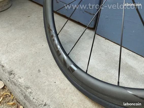 Roues carbone Nix 40 à pneus, vélo route course - 4