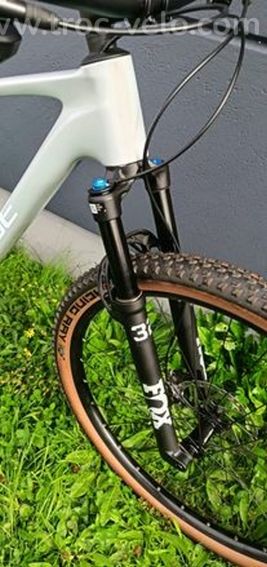 Vtt semi rigide cube reaction c62 race (carbone) l - 2