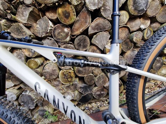 Canyon Lux Trail CF7  - 6