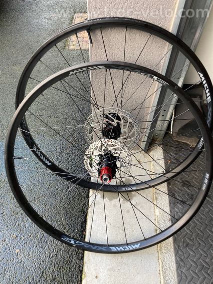Vends 2 roues MICHE VTT Axm45 29 pouces tubeless