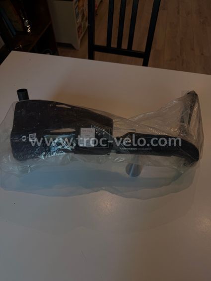Cintre carbone Look 38cm