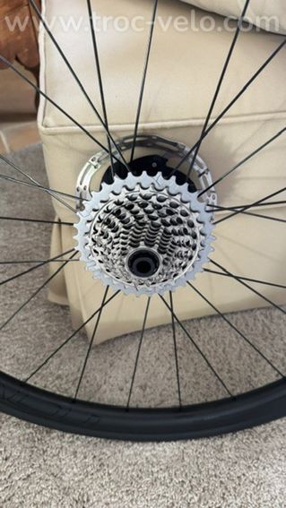 Roval Rapide CLX 32 Disque Tubeless NEUVES. - 7