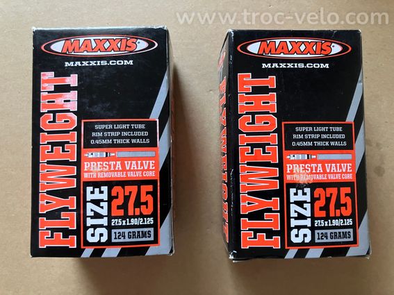 2 Chambres à air Maxxis Fly weight 27,5 Neuf