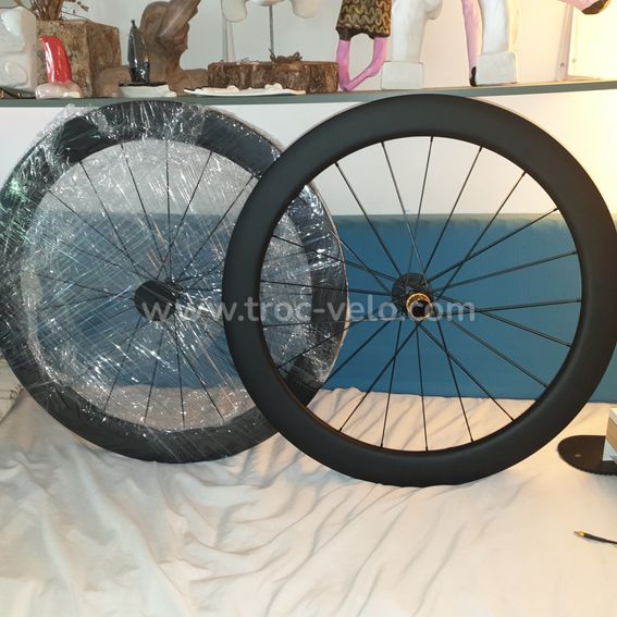 Paire roues carbones disc 50mm disques offerts