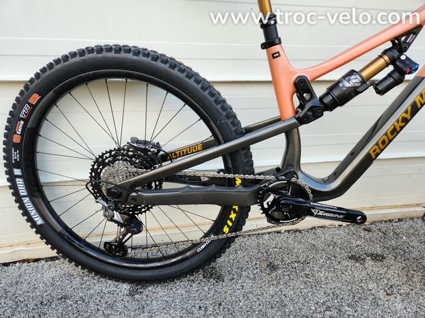 Rocky Mountain  Altitude Carbon 90 Rally Edition (27,5) - S - noir/rose - 2022 - 3