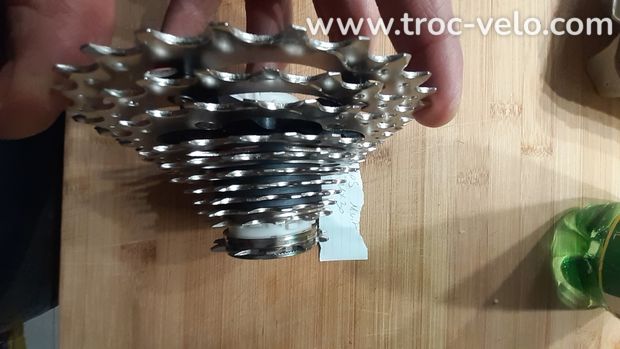 Cassette Shimano 105 11 vit 11x30 neuve - 1