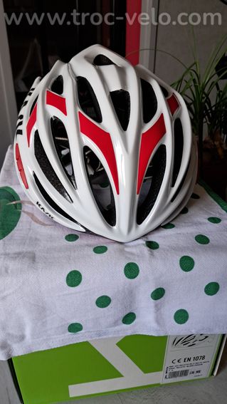 Casque de velo de route rouge et blanc - 2