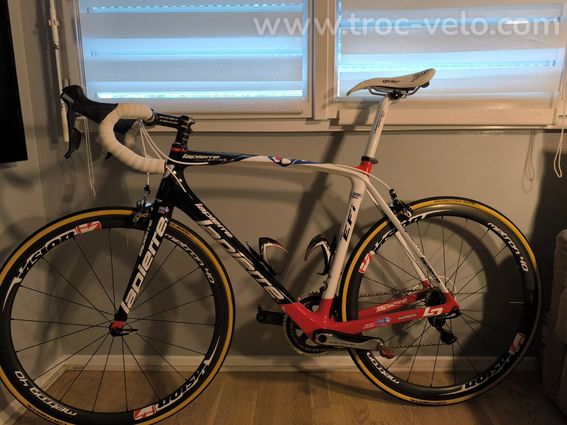 Vélo route Lapierre Xelius EFI Team FDJ