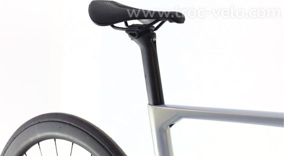 Produit Reconditionne    Bh Rs1 Di2 12v    Bleu   Velo De Route   Tres Bon Etat - 8