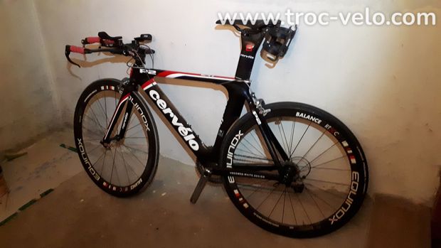 Velo triathlon CERVELO P2 Carbone - 2