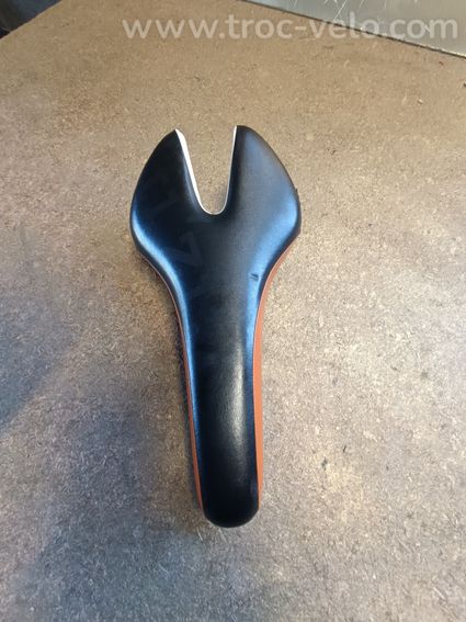 Selle Fizik Couleurs Ktm