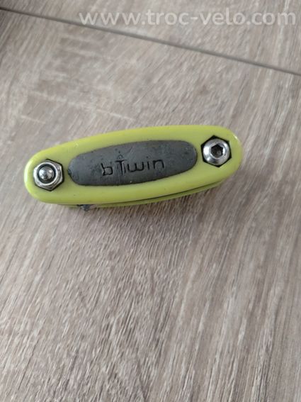 Outil multifonction  - 2