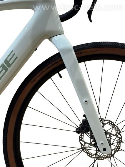 Cube Nuroad Hybrid C:62 Race 400X Carbon Vélo gravel électrique Shimano GRX 2025 - 4