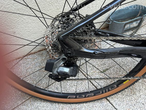Gravel électrique Mondraker Dusty RR 2023 - 2