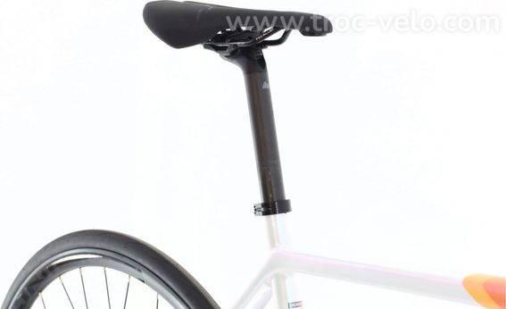Produit Reconditionne Mendiz F8 Sl Di2 12v Blanc Velo De Route Tres Bon Etat - 8