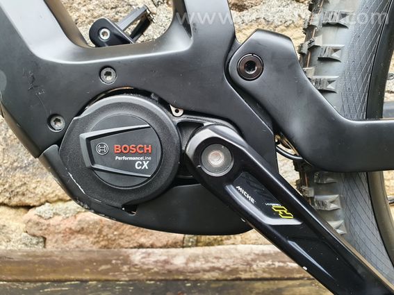 VTTAE WHISTLE B-rush C8.2 carbon taille M enduro 2022 bosch 750 - 8