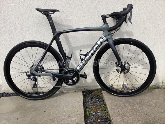 Bianchi oltre XR3 route