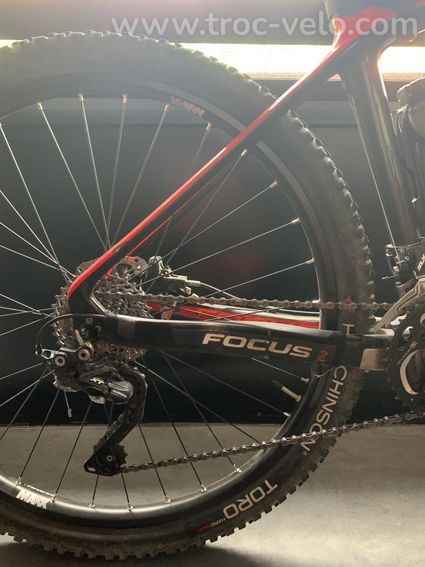 Focus carbone XC – Shimano XT – RockShox Reba révisée 2025 – roues Mavic – taille M - 4