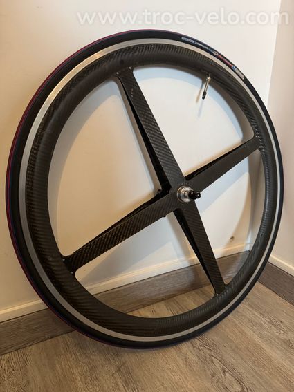 Roue avant SPINERGY REV-X X-TRA LIGHT 700 à pneu