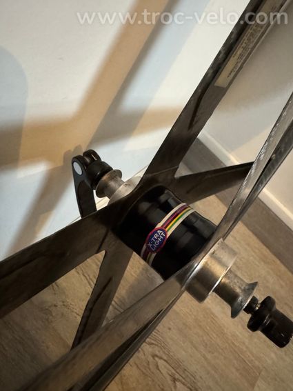 Roue avant SPINERGY REV-X X-TRA LIGHT 700 à pneu - 3