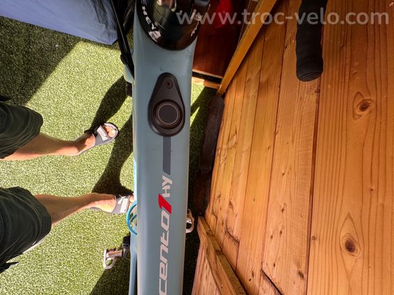 Vélo de route à assistance électrique  - 2