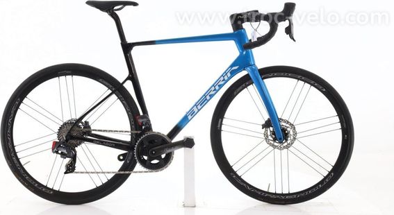 Produit Reconditionne Berria Belador Axs 12v Noir Velo De Route Tres Bon Etat