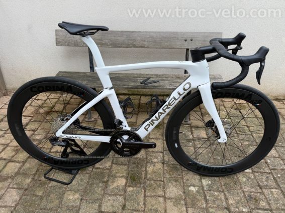 Pinarello New DOGMA F comme neuf - 2