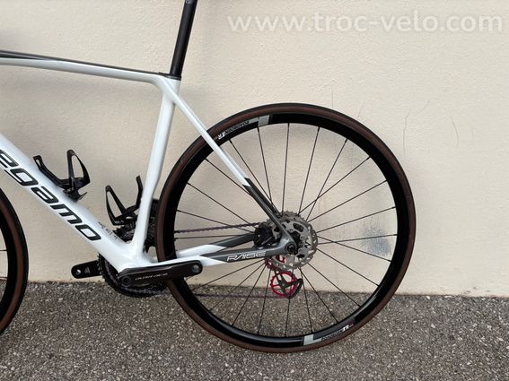 Megamo raise 10 taille L - 11
