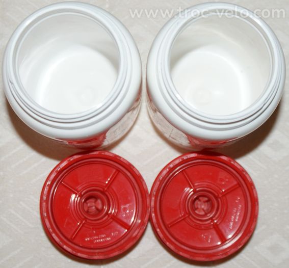2 Bidons de vélo - marque "ELITE" - team "UAE" - 550ml - rouge - 3