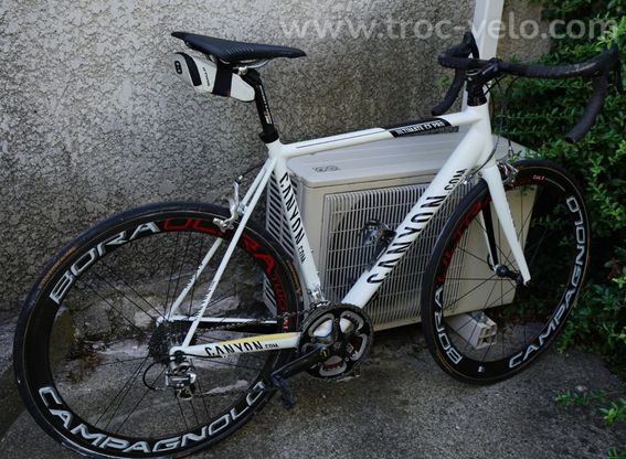 vélo de course Canyon Ultimate CF Pro carbon taille 58