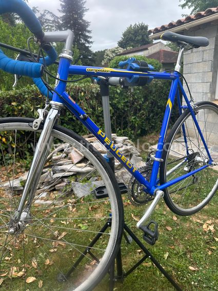 Peugeot Competition 4000 – Campagnolo Avanti complet – vélo route vintage acier