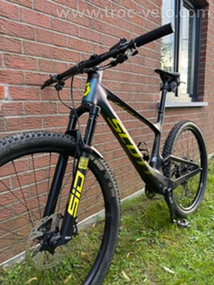 Scott Spark RC Team Issue AXS – Carbone – Taille L - 2.200 € - 6