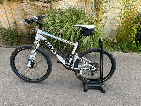 Vends vélo course et vtt giant - 2