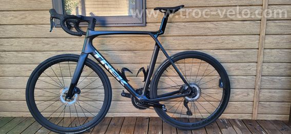 Vends magnifique Trek Madone SL 6 8ème génération - Shimano 105 Di2 - 2