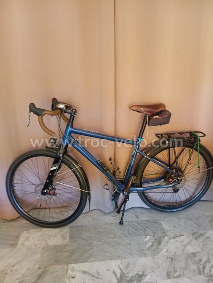 velo de randonnée Decathlon riverside