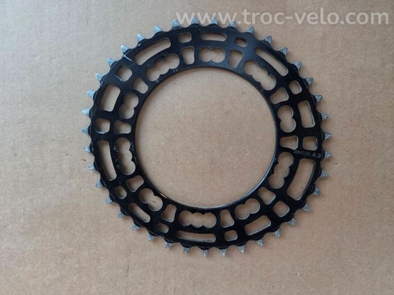 Plateau ovale Rotor Q-Ring 39 dents - 2