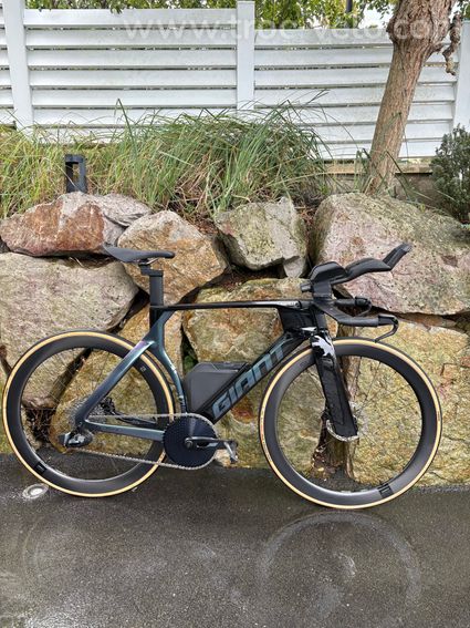 Vélo de contre la montre Giant