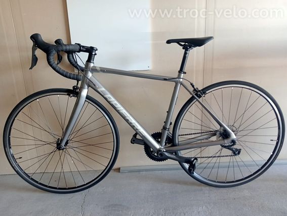 Vélo de route Lapierre